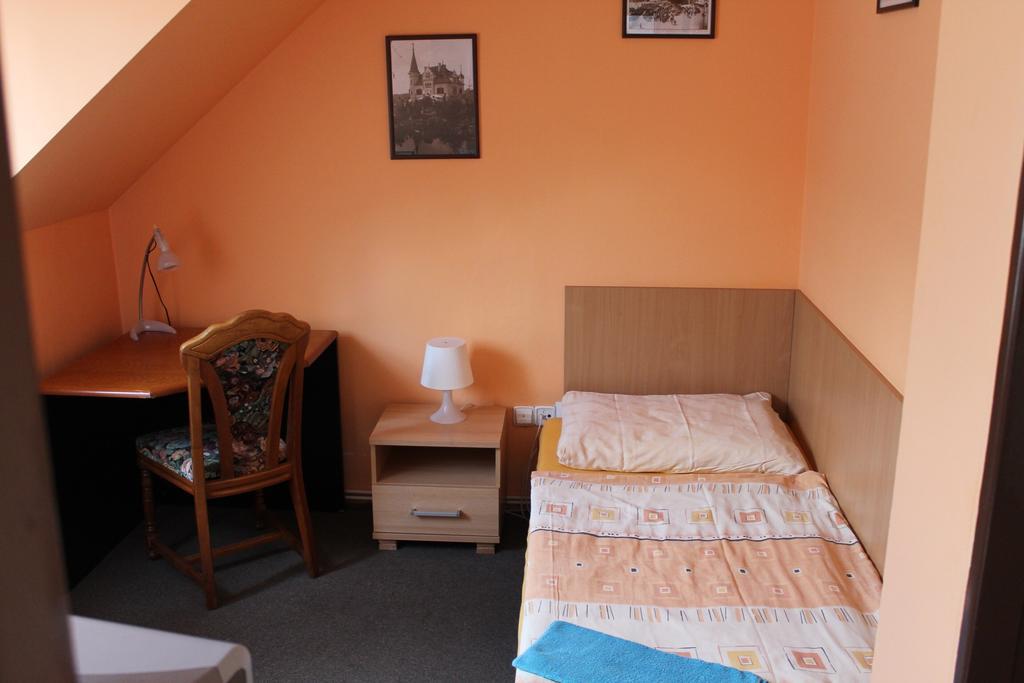 Penzion U Ruze Sezimovo Ústí Exterior foto